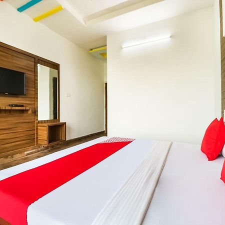 Oyo 47630 Grand Villa Moga Esterno foto